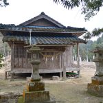 あさぎり町岡原南岡麓の諏訪神社