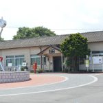 国指定登録有形文化財「くま川鉄道湯前駅本屋」